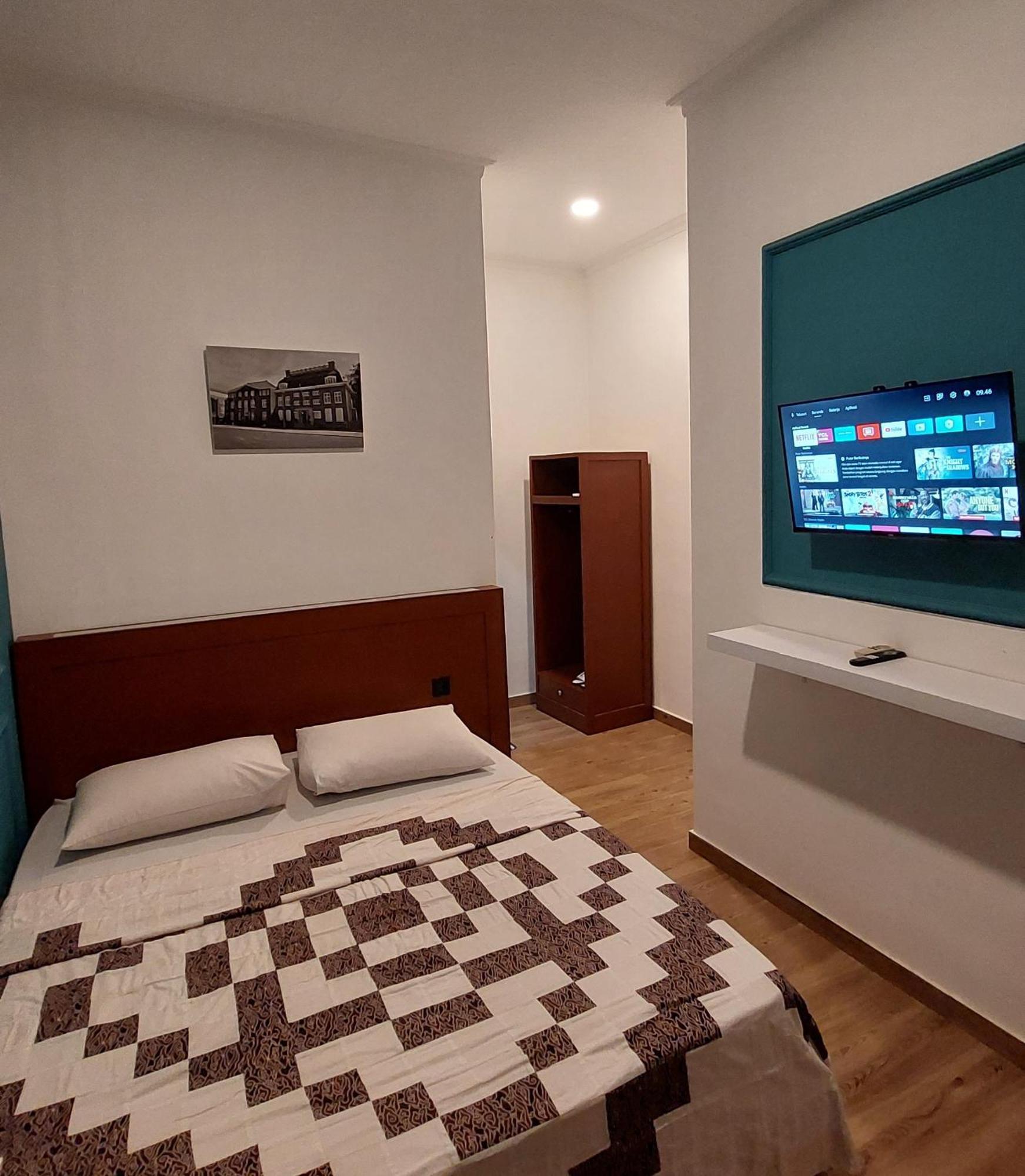 Riche Heritage Hotel Malang Exterior photo
