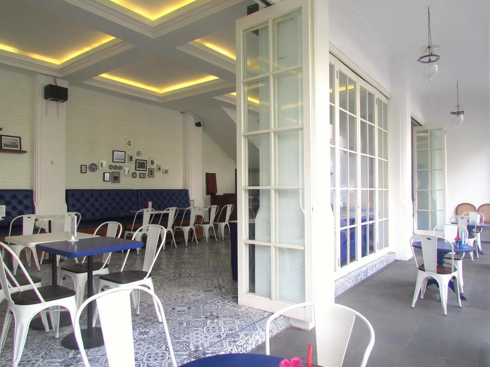 Riche Heritage Hotel Malang Exterior photo